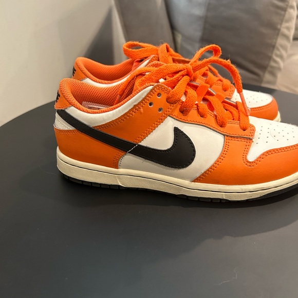 Nike dunks girls size 2 - Picture 5 of 8